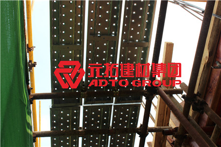 腳手架跳板這樣安裝又快又好！