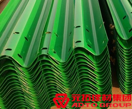 安全高速公路護攔板重量計算方法