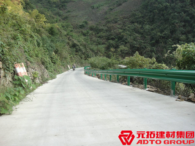 鄉村公路護欄板價格為什么會便宜？
