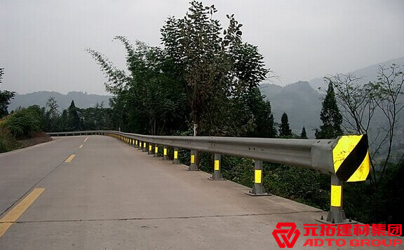 福建護欄板廠家直銷找哪家好？