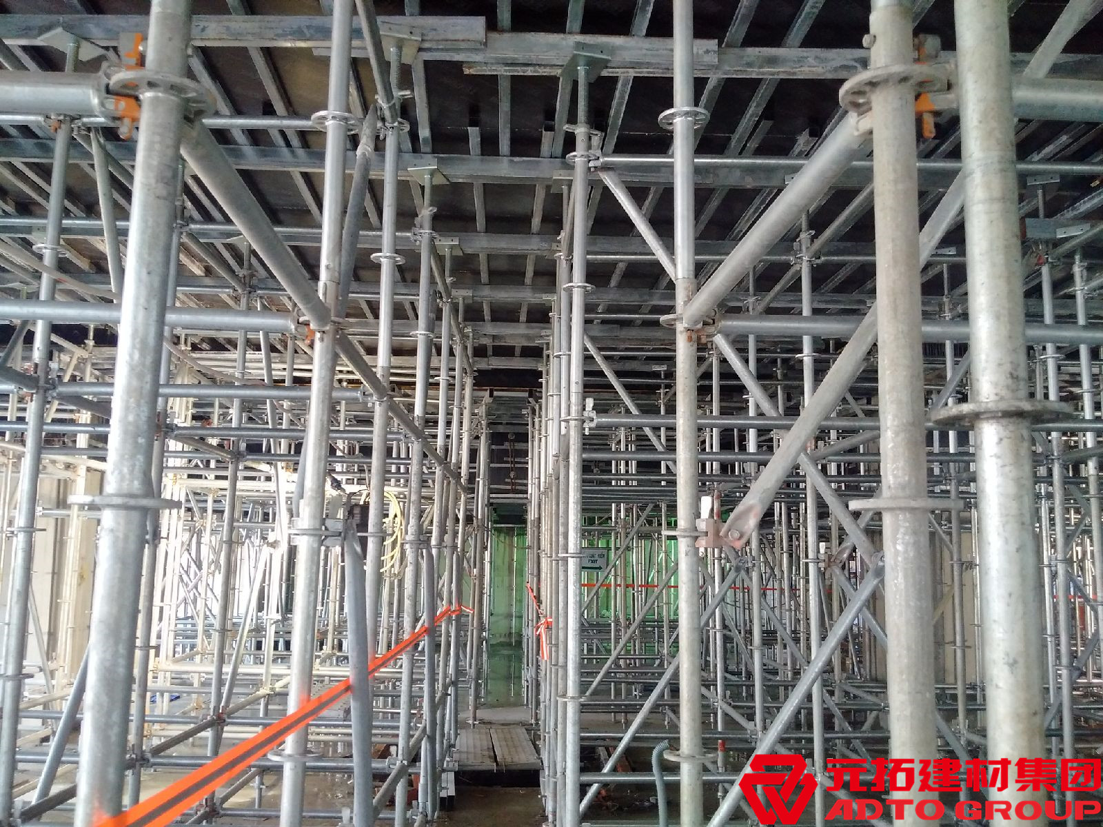 哥倫比亞G3.2燃煤電站項目 使用產品:盤扣式腳手架和鋼跳板