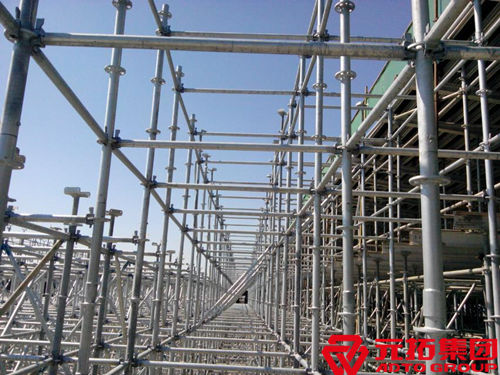 使用盤扣式腳手架搭建超高架體注意事項