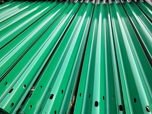 圖片 鄉村公路護欄板